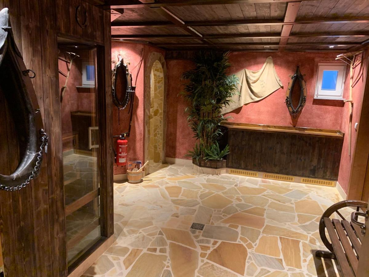 Hotel Zum Fliegerwirt Mengen Ngoại thất bức ảnh